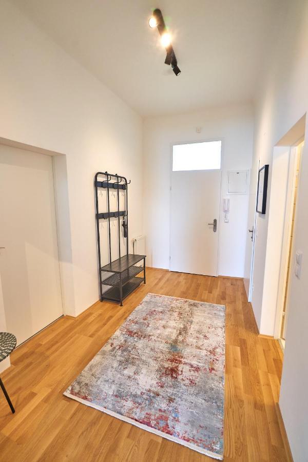 Trendy Apartment 2 Zimmer Zentral Gelegen Wien Exteriör bild